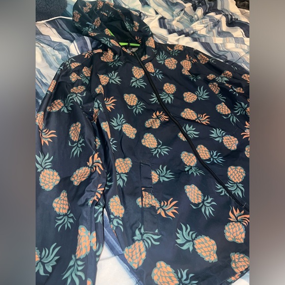 Light H&M Pineapple Jacket - Picture 4 of 5